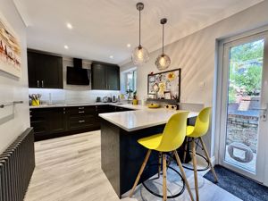 Photo 13- click for photo gallery